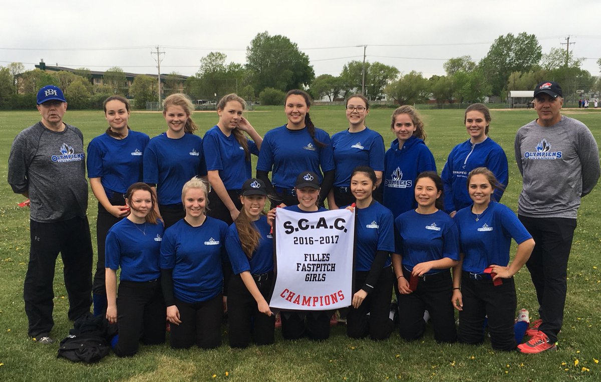 cjsLRSD's tweet photo. Félicitations aux filles @cjsLRSD! Championnes SCAC fastpitch...now, on to MHSAA provincials. #32bleues https://t.co/If5XwFiNjv