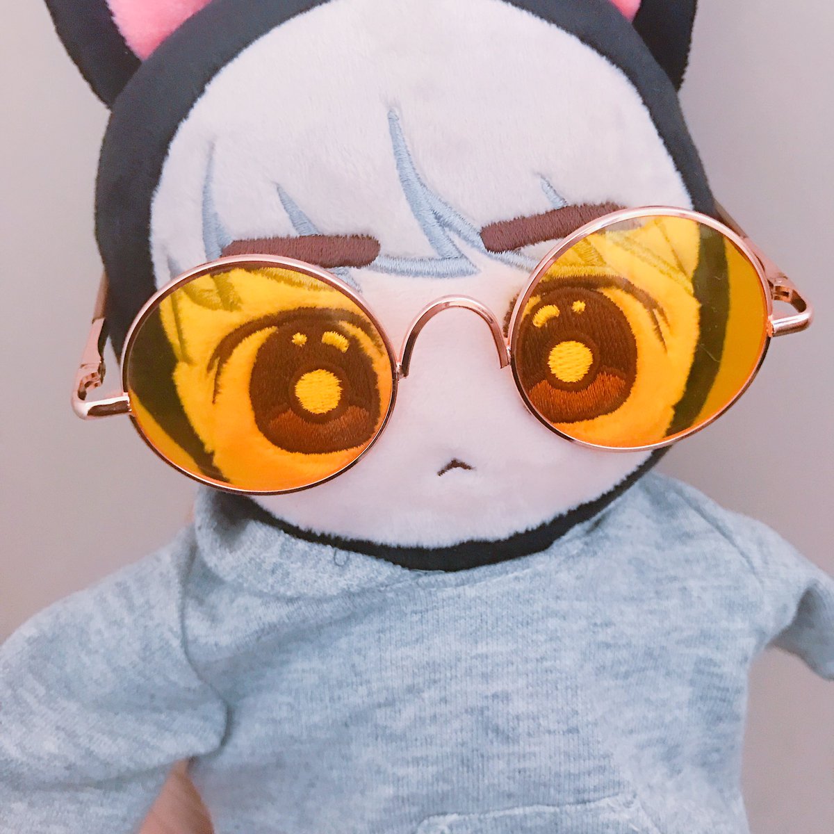 tyongcat71's tweet photo. 효아 선글라스도 썻서여😎 https://t.co/p7vmqEFtH6