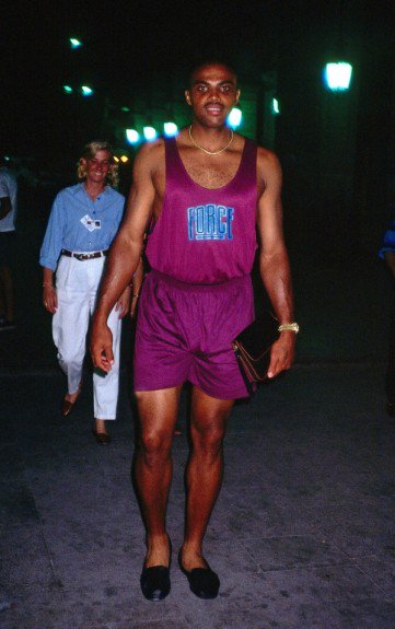 AlexSextin's tweet photo. @CharlesBarkIey Wore the male romper before it was cool. @SHAQ @NBAonTNT https://t.co/cNB2GKGcgG