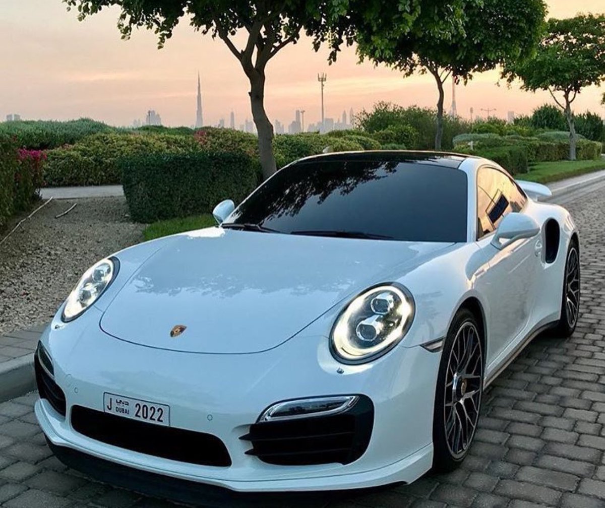 Porsche_Autos's tweet photo. https://t.co/AZdQbA2aus