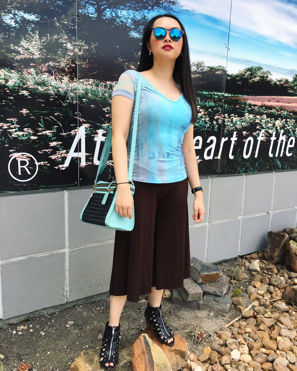 My fav sunnies from <a href="/diffeyewear/">DIFF</a> are perfect for Summer! 😎💙 
Use my special discount code "AMY25" for 25% off any purchase ❣️✔️