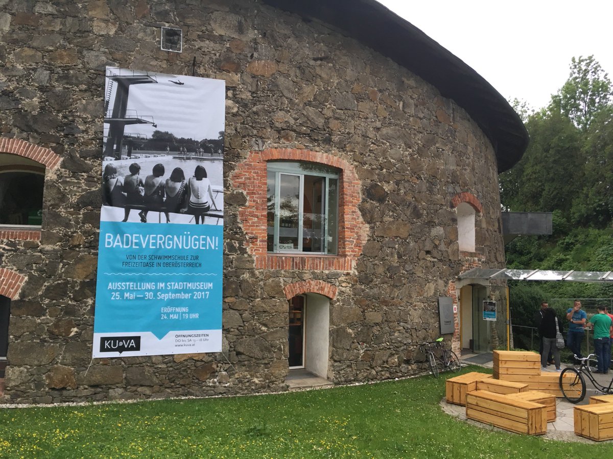 DesignartDX's tweet image. Neue Sonderausstellung im Turm 9 - Leonding, mit dem Thema &quot;Badevergnügen&quot;, kuva.at