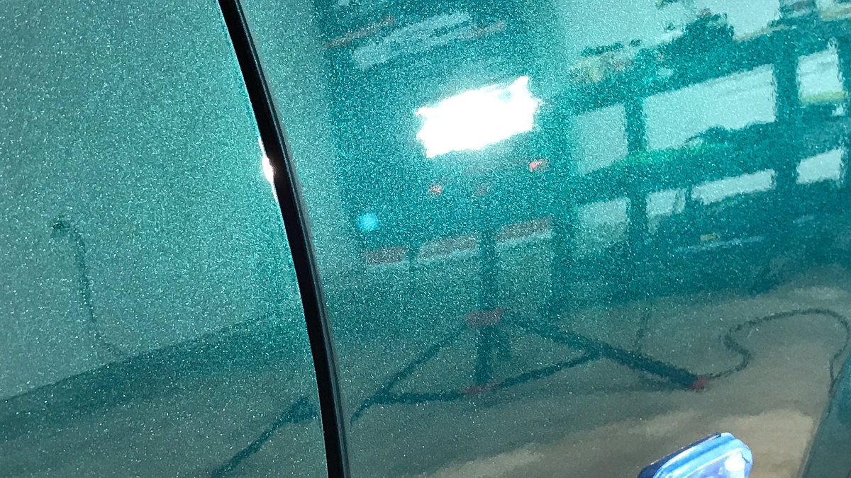 swirlfreedetail's tweet photo. #7up (rare) #FoxBody #Mustang rolling #swirlfree after a professional decontamination and machine polish.  Topped with @GtechniqUK #c2v3 https://t.co/NOSPKKBn97