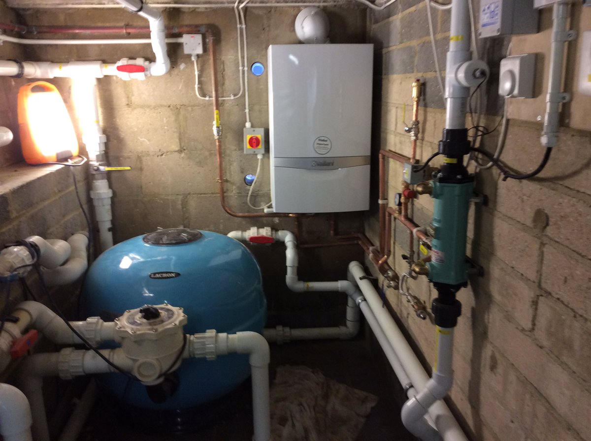 lwlheating's tweet photo. Thank you @GilesLeisure @GilesLeisureLtd referral # All set Giles #poolservicing.Looking after Giles rep assure u high stds of #clientcare https://t.co/oQeIA5Fs2p