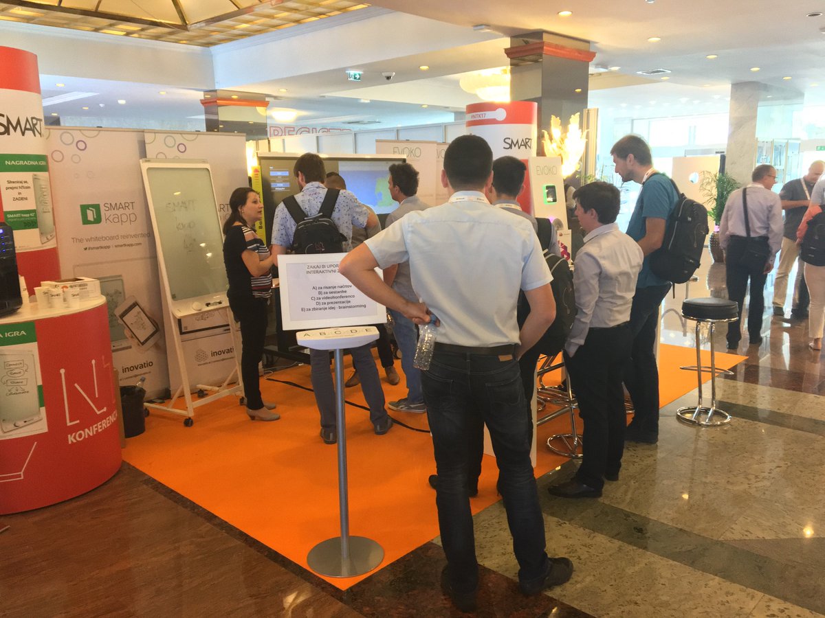 Inovatio_si's tweet photo. Ponosni smo, da smo kot sponzor bili del @Microsoft  22. NT konference v Portorožu #ntk17 
https://t.co/aQJKBAJdBu https://t.co/UeTFHQOmcc