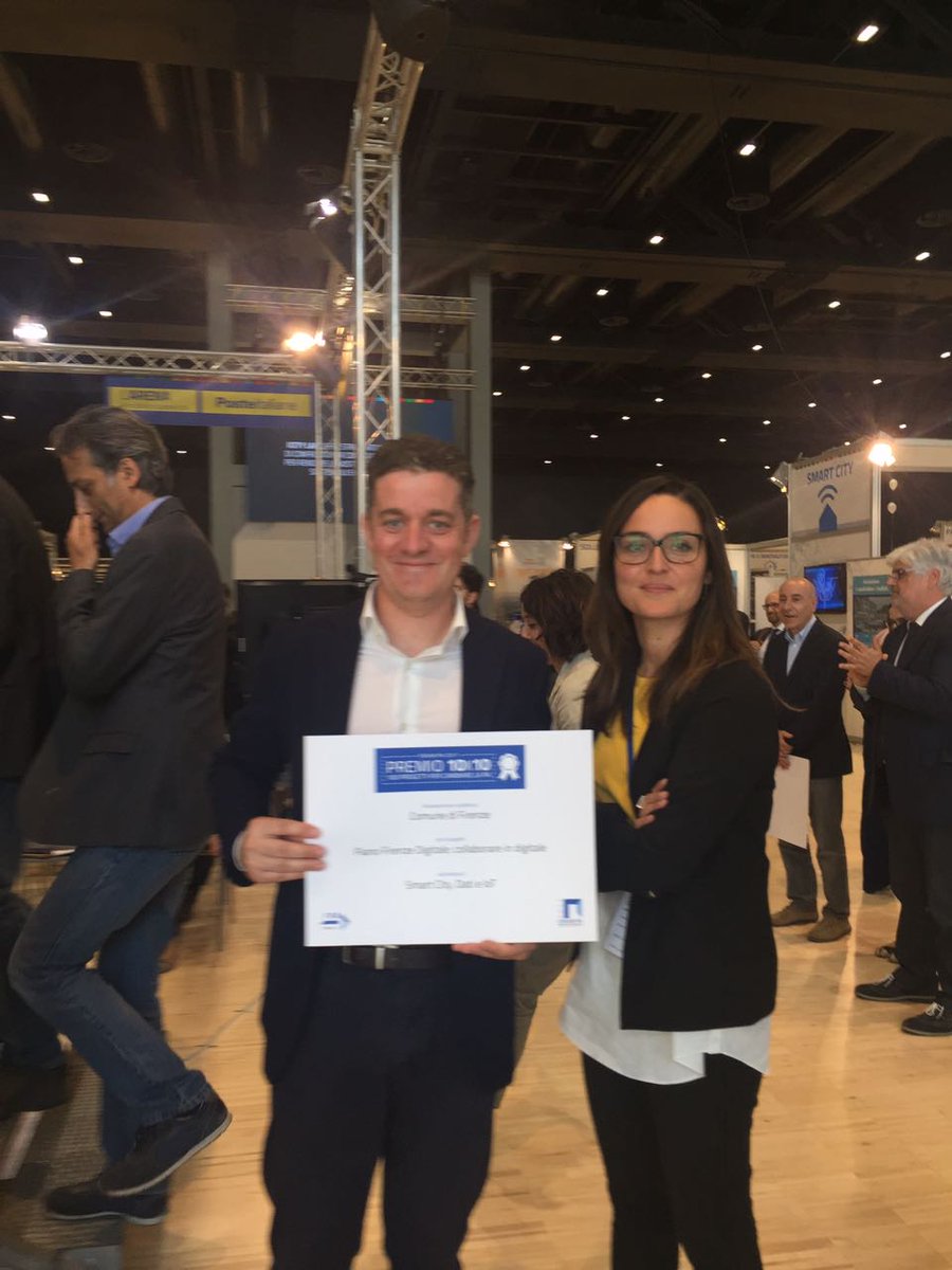 PAESFirenze's tweet photo. @comunefi #sharing #unitisivince #firenzedigitale #forumpa @cispeltos @gvannuccini https://t.co/CPsjQp8LtY