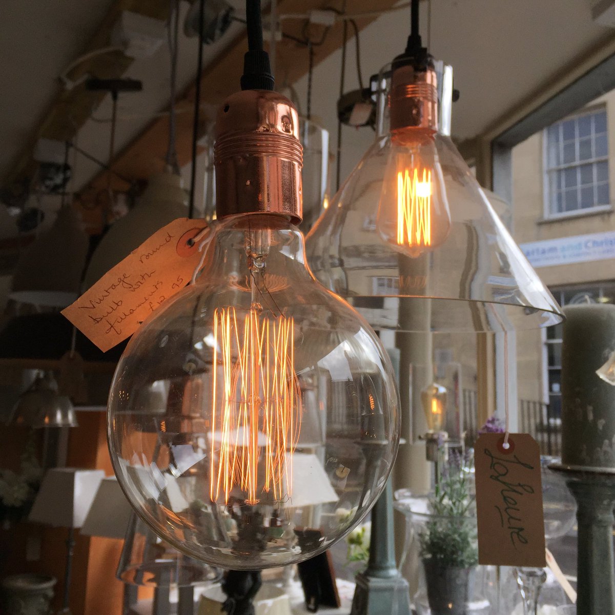 LafleureHome's tweet photo. #AtoZ of Lafleure... L for Lighting https://t.co/R5ulpR6znl https://t.co/m0l4u8S608
