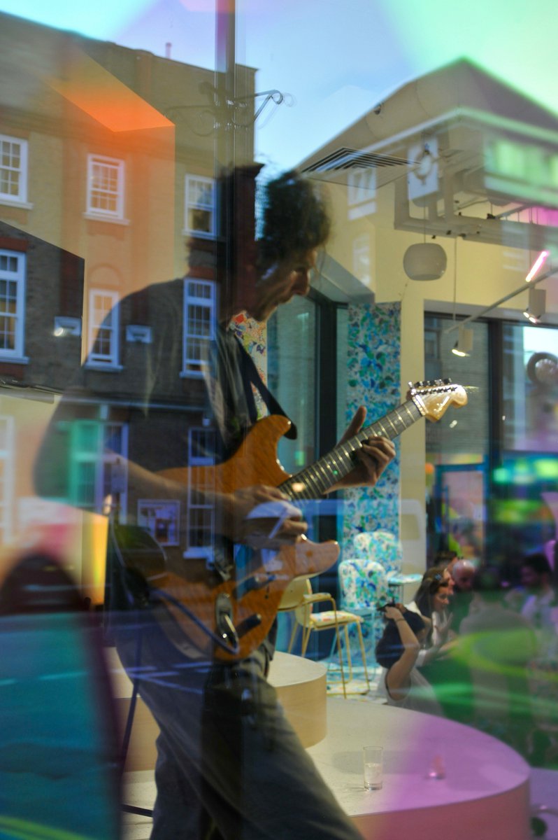 SurtioEvents's tweet photo. Photos from last nights showroom party to mark the final day of CDW2017. @SurtioEvents provided music, catering, drinks and event management https://t.co/SVUYphqzbq