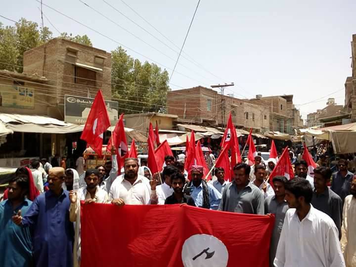 Zahid_Sindhi's tweet photo. Daharki: Protest against #EnforcedDisappearances &amp; Extra-Judicial Killings of Sindhi Political activists #SindhiGenocide
@UN @Amnesty @HRW https://t.co/33bvPwtnYU