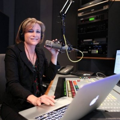 roifield's tweet photo. Listen to todays #friday15 it features @ABGerlach on how to value your worth https://t.co/Ou6pdhH7Tt https://t.co/PUp4X8drPV https://t.co/KbDF0GZO12