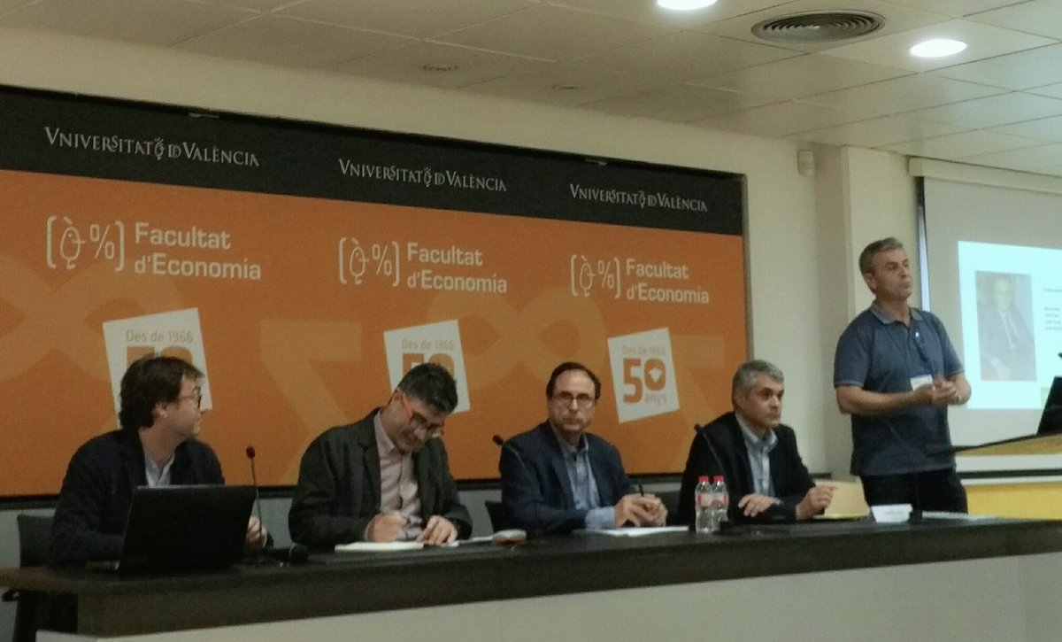 clustering_conf's tweet image. Homenaje al prof. Giacomo Becattini (1927-2017) with @fraorco, @albertopezzi, Molina-Morales and Soler