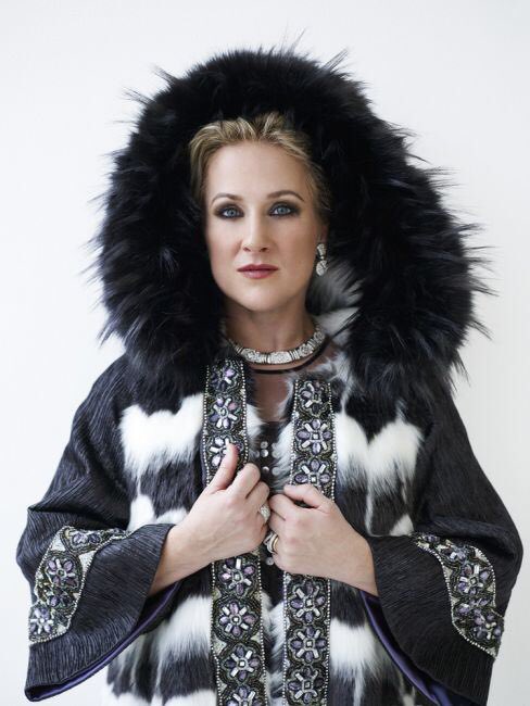 Noticias: Diana Damrau presenta mañana en el Teatro Real su último trabajo dedicado a Meyerbeer. plateamagazine.com/noticias/2636-…