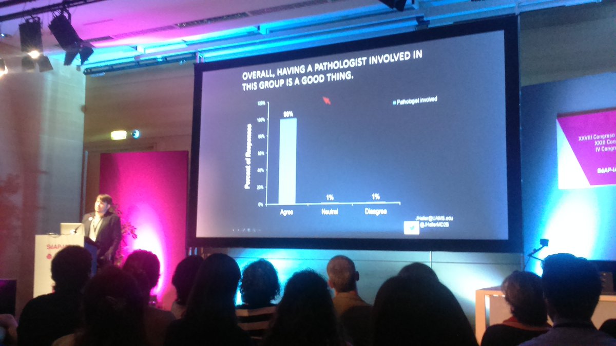 otromicroscopio's tweet image. La presencia del patólogo ayuda a los pacientes a entender su enfermedad @JMGardnerMD  #SEAP2017V