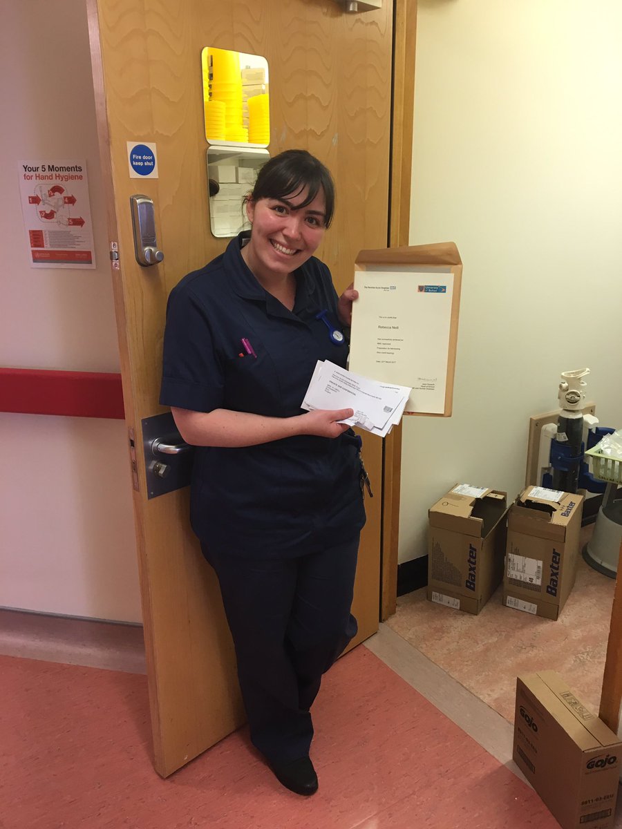 Helena903's tweet photo. @PennineAcuteNHS @BeccksJane Celebrating the congratulating SR Neill on receiving her mentorship qualification 🎉🎓 https://t.co/j7nZ5NvlbJ