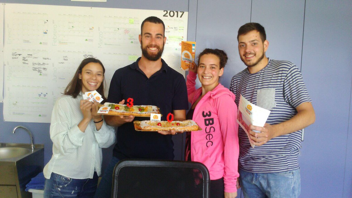 3BSec's tweet photo. Cumple de nuestro director de eventos @franmartinez265 https://t.co/R5PpSlitOs