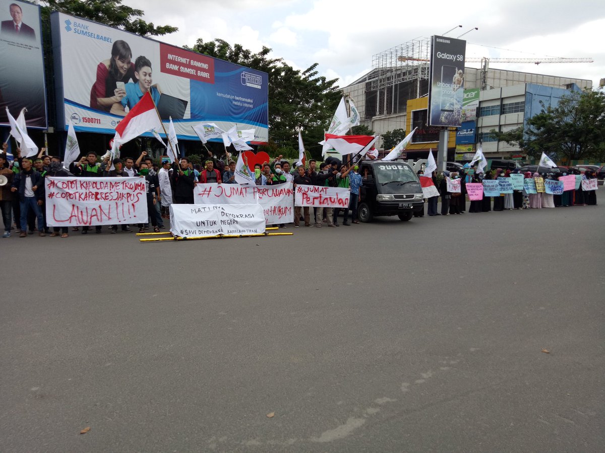 Runtuhnya demokrasi indonesia, Rezim anti kritik #Jum'atPerlawanan #Copotkapoldametro #copotkapoldajakpus #KAMMILawanTiraniHukum