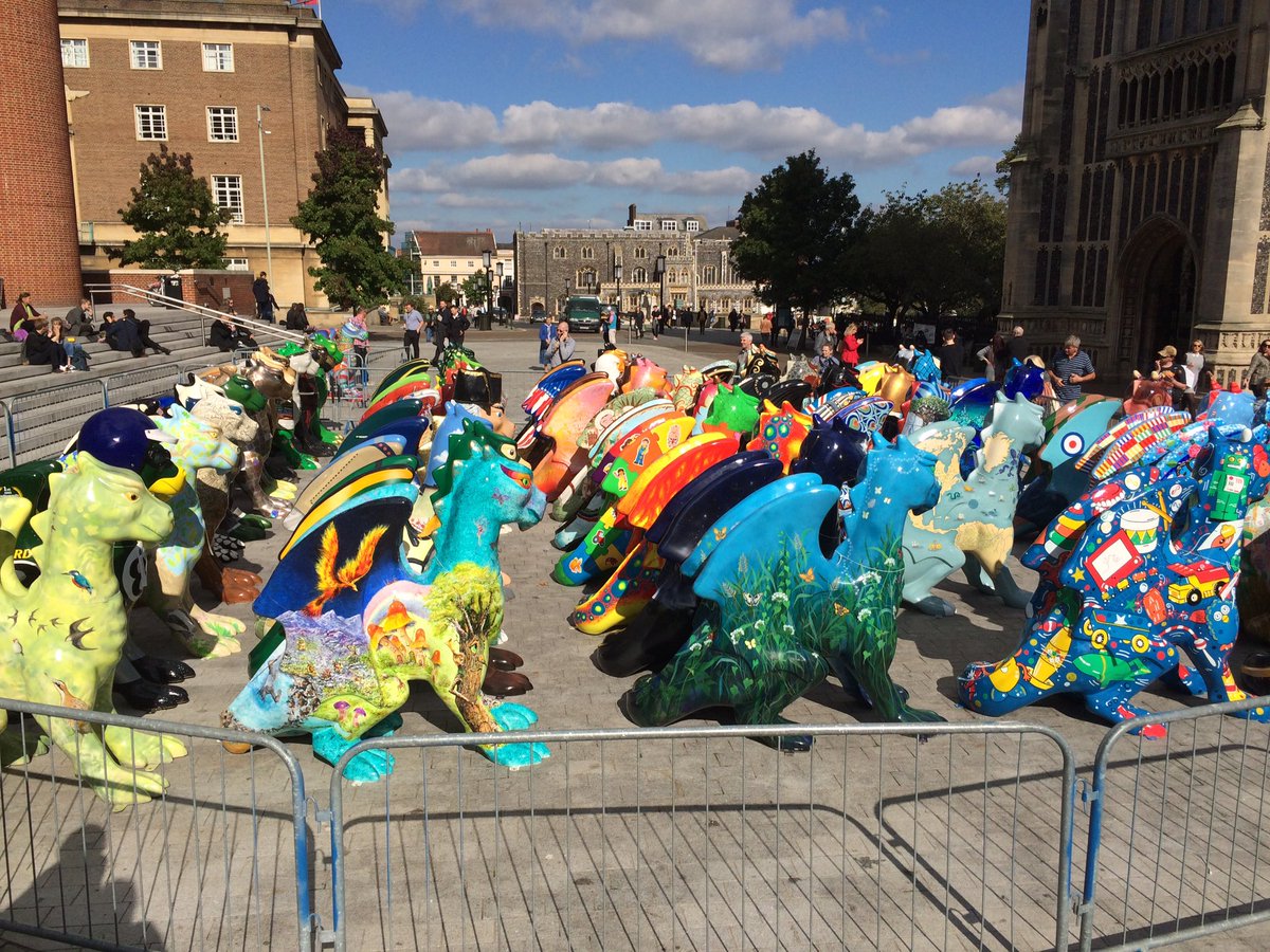 GoGo_Trails's tweet photo. CALL TO ARTISTS just 3 months until your deadline for designing a #hare in 2018 #arttrail #ggh18 download here https://t.co/lD8911FmIv https://t.co/kNPBSO7VIa