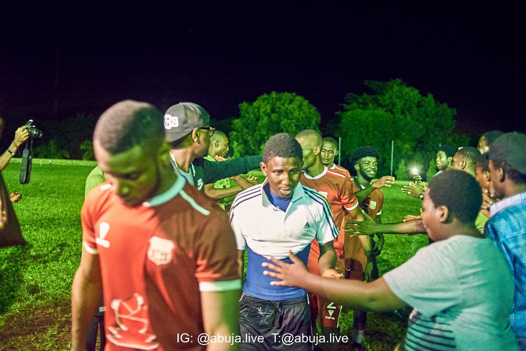 agon_abj's tweet photo. A guard of honour for #Agon6 Runner-up @cech_urself By the winners #GetMessi
A touch of class 👌👏

#Agon6 #SixAndTheCity #HexAg6n https://t.co/J09vJcdMiK