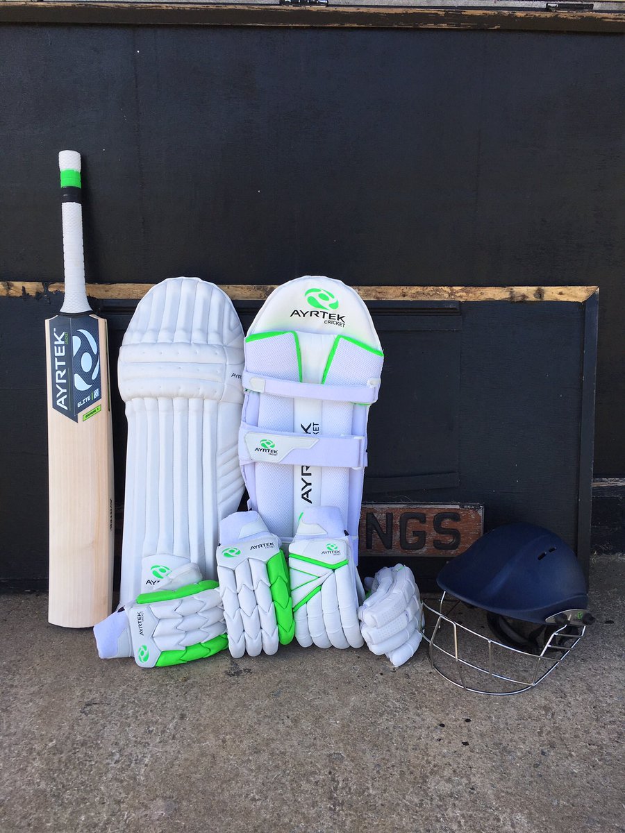 AyrtekCricket's tweet photo. Friday Buyday....grab yourself a bundle deal on our Softs and save 20% off. #SausageOrSplit #DecadeEdition 

https://t.co/0uDr2irbkw https://t.co/Qtzb3bmWQE