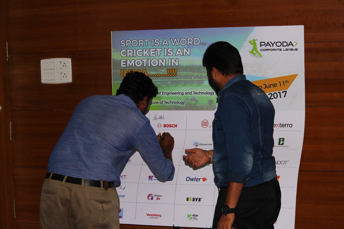 payodatech's tweet photo. Glimpse of the inauguration of our Payoda Corporate League 2017! #PCL #OnlyAtPayoda https://t.co/NFEoyWHaZ5