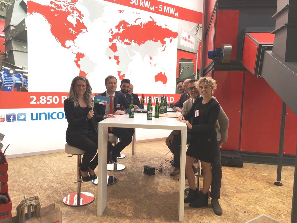 Uniconfortsrl's tweet photo. #LIGNAita @Uniconfortsrl is full of energy! Great exhibition.
Last day in Hannover https://t.co/nFZZTVDS9Q
