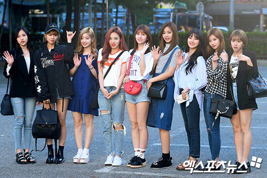 Twice風韓国ファッションコーデ 愛用ブランド アイテムで韓流コーデ