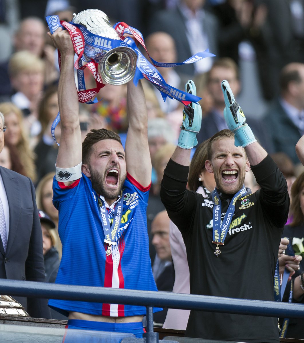 All the best to <a href="/Shinzzaa/">Graeme Shinnie</a> Would like to see the wee legend lift this trophy again