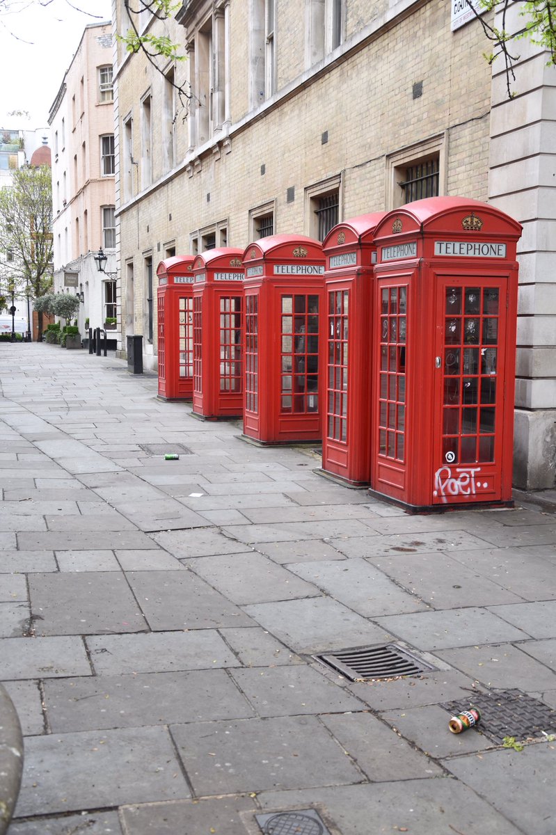 Happy Friday everyone! ✨🙌🏻 #london #coventgarden #prettylittlelondon