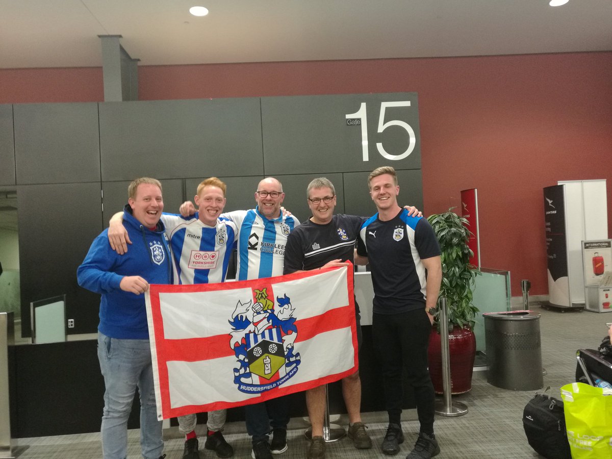 NZTerrier's tweet photo. @ExaminerHTAFC @htafcdotcom NZ to Wembley He44in long way. #worthit @michaelhefele #UTT @LukaZaid @jackroberts029 @SeanMJarvis @darrenstead https://t.co/hIppksCIc0
