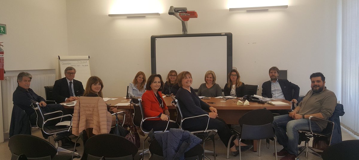 ComunePiombino's tweet photo. #collaborando il 29 maggio alle 15 le Scuole con indirizzo turistico di Piombino, Follonica e Massa M. incontreranno le Imprese del Turismo https://t.co/wEaaZhhy9Y