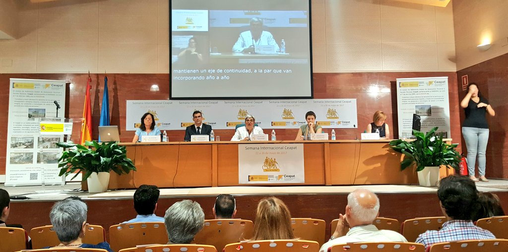 5° día Semana Internacional #Ceapat17 #Lectura Fácil #paraTodos #Clausura #ITU-D #inclusion #digital 700 personas compartiendo #SoyAccesible