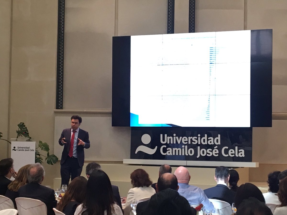 IreneUCJC's tweet photo. Desayunos UCJC de la Educación con Nieves Segovia, Francisco López Rupérez e Ismael Sanz @universidadcjc #AlmagroUCJC https://t.co/5Nb76s4pye