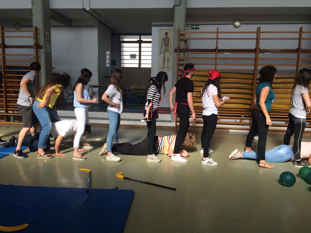 Social_DreamsIS's tweet photo. Taller de estimulación.. cuentos motores @EloyLopez46 @mcarmensangil @Anabelen95PG @LuciaCarnerero https://t.co/Cyzg09NRCX