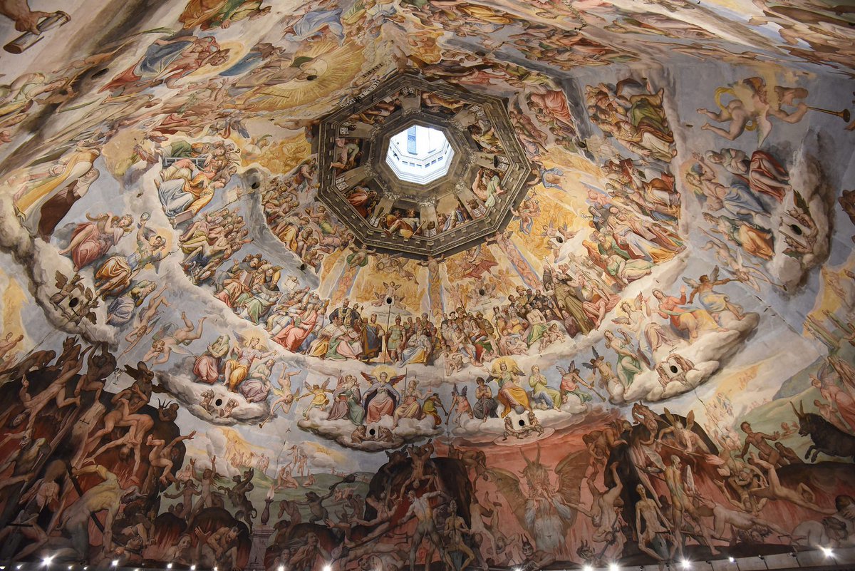 museofirenze's tweet photo. Close up of Vasari and Zuccari's #frescoes inside the Brunelleschi's Dome. #TheLastJudgment: 3600 metres² (38750 ft²) of painted surface! ❤️ https://t.co/ka8SbUzGt9