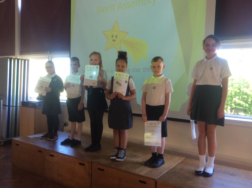 DeltaTheParks's tweet photo. 💚💚 Super shining stars ✨ in @TheParksY3class @TheParksY4class @TheParksY5class @TheParksY6class Well done! 💚💚 https://t.co/R3e6t5qI57