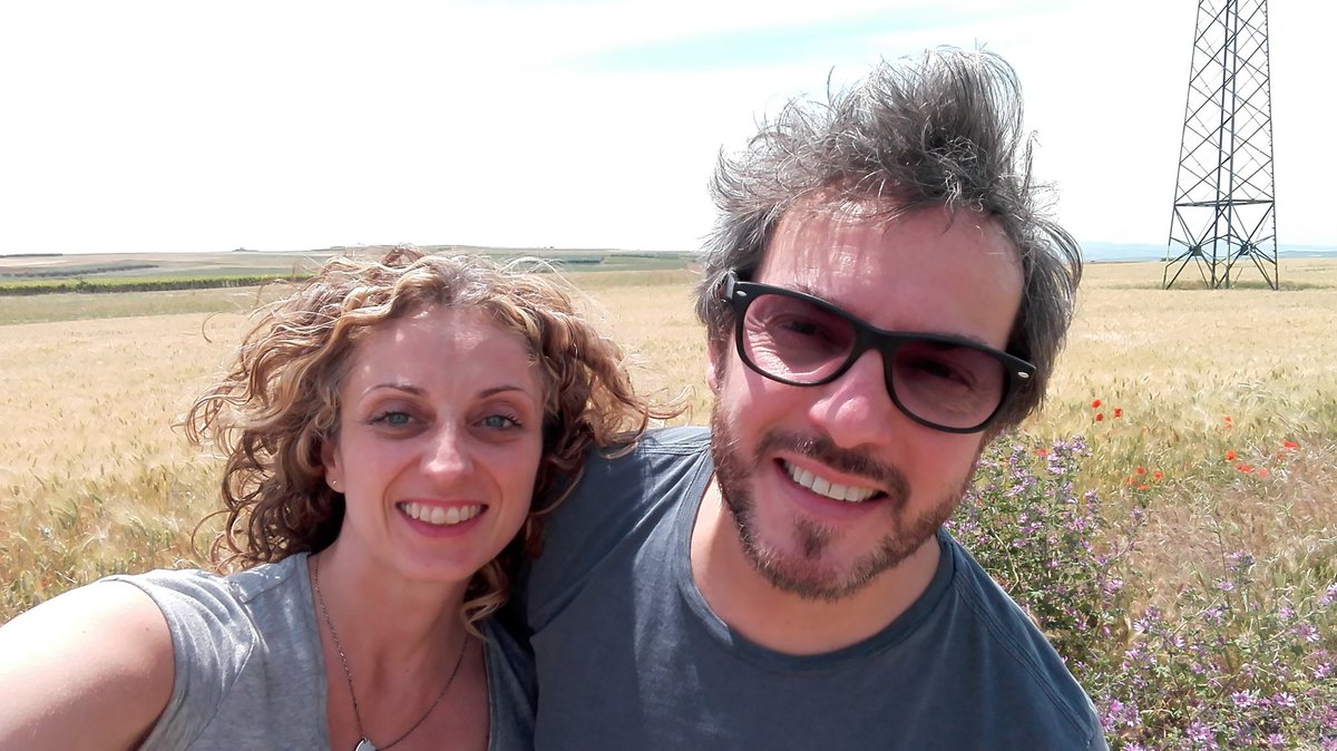 La bellezza di chi si vuole bene.Grazie <a href="/massidicataldo/">Massimo Di Cataldo</a> per i giorni insieme a #SanSevero #Puglia terra meravigliosa youtu.be/EulN0e-uebo