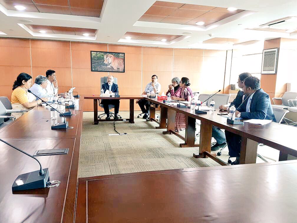 Meeting on #Visa issues with Country Head &amp; Reps of <a href="/TheOfficialSBI/">State Bank of India</a>; our Asst High Commissioners in <a href="/ahcichittagong/">India in Chittagong</a> &amp; #Rajshahi &amp; <a href="/ihcdhaka/">India in Bangladesh</a>