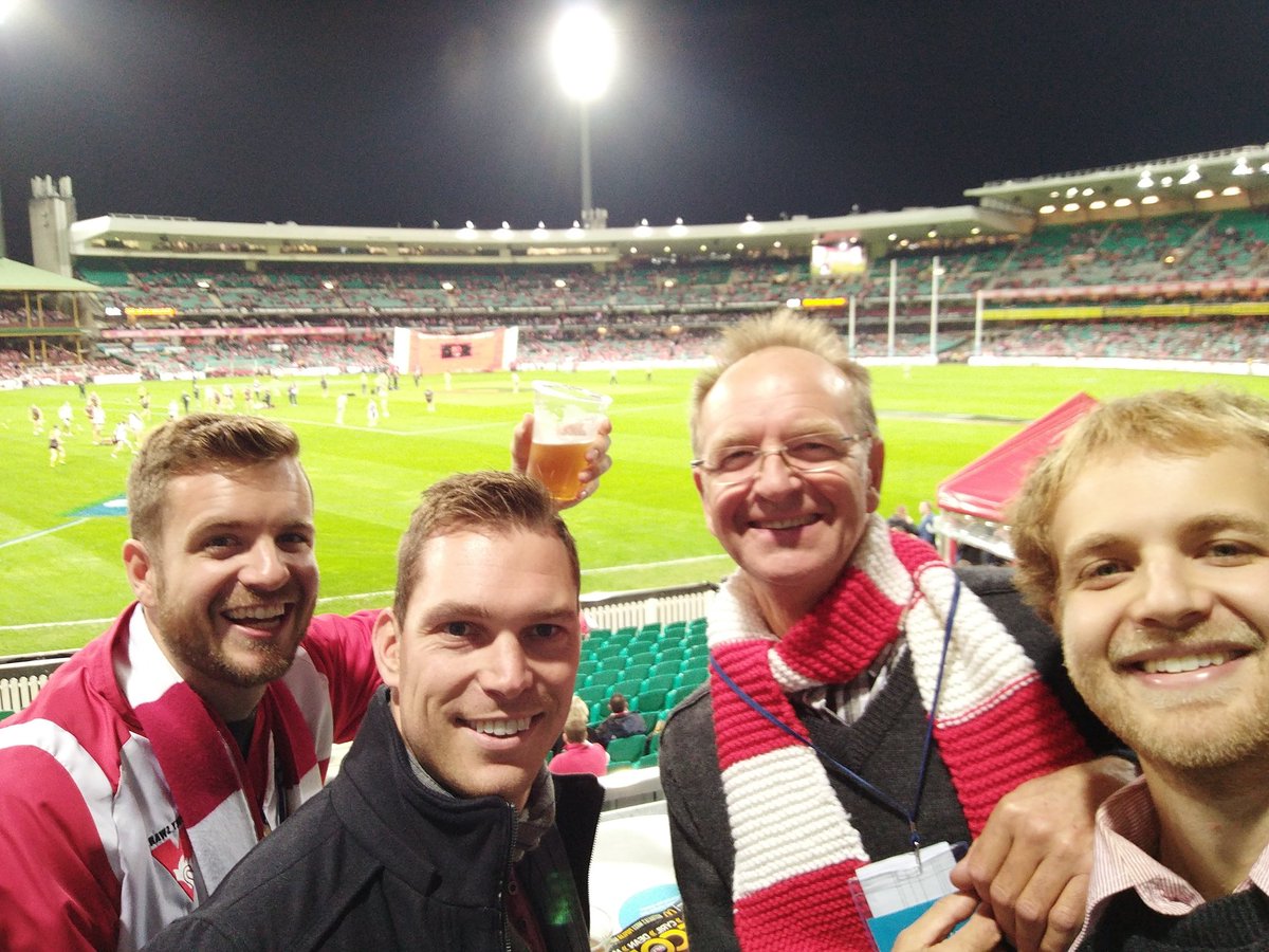 PhotonicBlake's tweet photo. Box seats at the footy #citibank #swannies #UpTheBloods https://t.co/8JwJQ87vaB