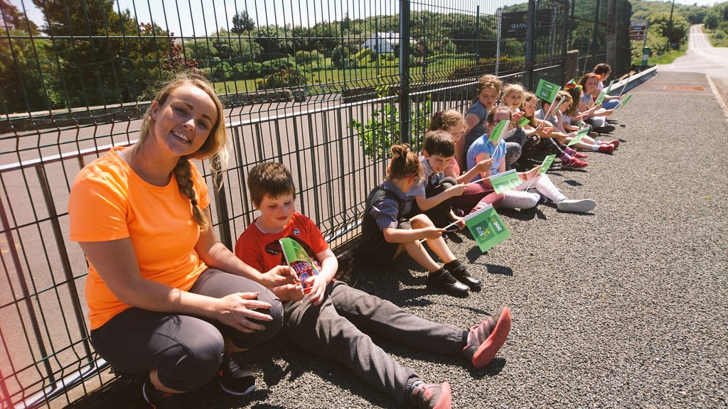 JuniorRoomFNS's tweet photo. Enjoying the sunshine and waiting for the cyclists to pass #AnPost #AnRas https://t.co/YUIXjd7s14