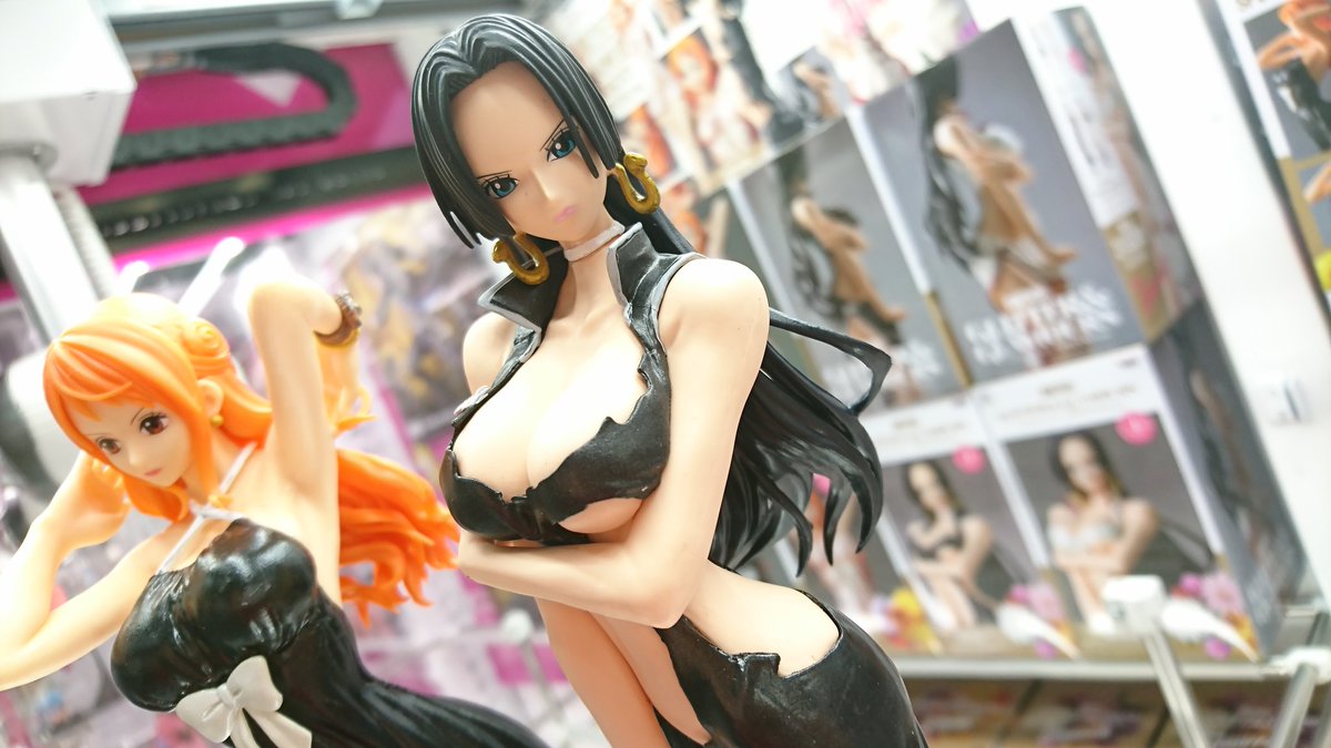 טוויטר 名古屋レジャーランドささしま店 בטוויטר プライズ ワンピース Glitter Glamours Nami Hancock Specialver 入荷しました 全４種ですよぉ W スペシャルカラーで再登場ですん W ワンピース T Co Olezqwryxy
