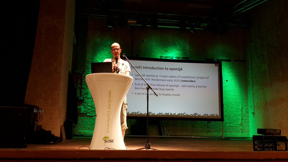 mawernerSuse's tweet image. #osc17 Coolo&apos; talk about #openQA just starten @openqahq @openSUSE