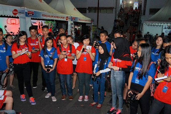 Selain Basket, Masih Banyak Angle Buat Para Jurnalis Sekolah

Baca selengkapnya:
dblindonesia.com/v2/news/selain…