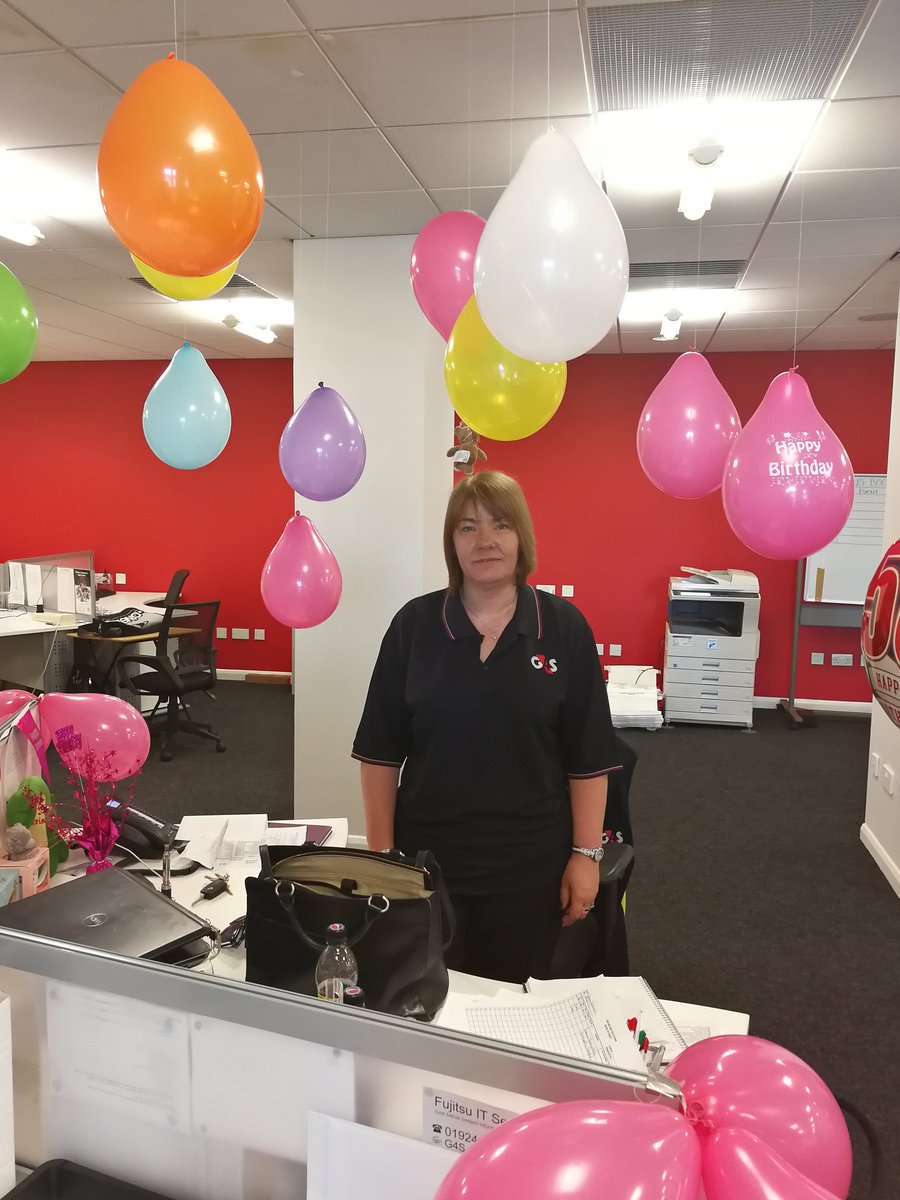 Joanne_Burke_'s tweet photo. Birthday celebrations for @mary_marsland @G4SeventsUK office in Glasgow. One of our hardest working staff members! #FunWhileWeWork https://t.co/PutR0yN3lQ