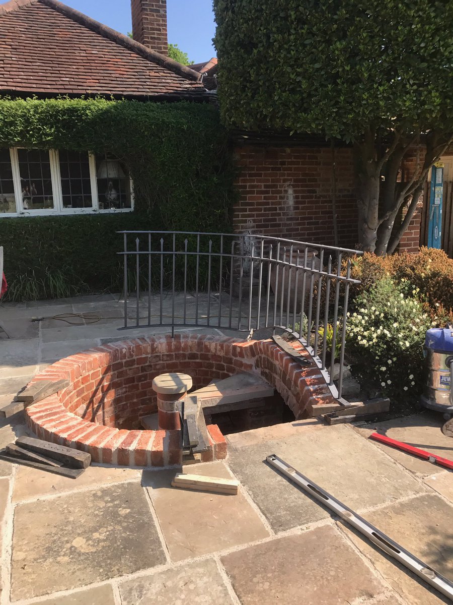 ltd_rjm's tweet photo. Iron work being installed at the Ice house https://t.co/aTlJkkjNHi