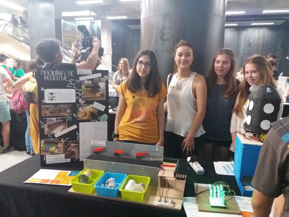 Inma Carmona López (@icarmona5) on Twitter photo Feria de Tecnología Creativa CTC en <a href="/CaixaForum/">CaixaForum</a> Sevilla <a href="/arduino/">Arduino</a> <a href="/cepmalaga/">CEP de Málaga</a> <a href="/jmcriado/">Juan Manuel Criado</a> #cepdemalaga IES Las Flores IES Playamar Feria de Tecnología Creativa CTC en <a href="/CaixaForum/">CaixaForum</a> Sevilla <a href="/arduino/">Arduino</a> <a href="/cepmalaga/">CEP de Málaga</a> <a href="/jmcriado/">Juan Manuel Criado</a> #cepdemalaga IES Las Flores IES Playamar