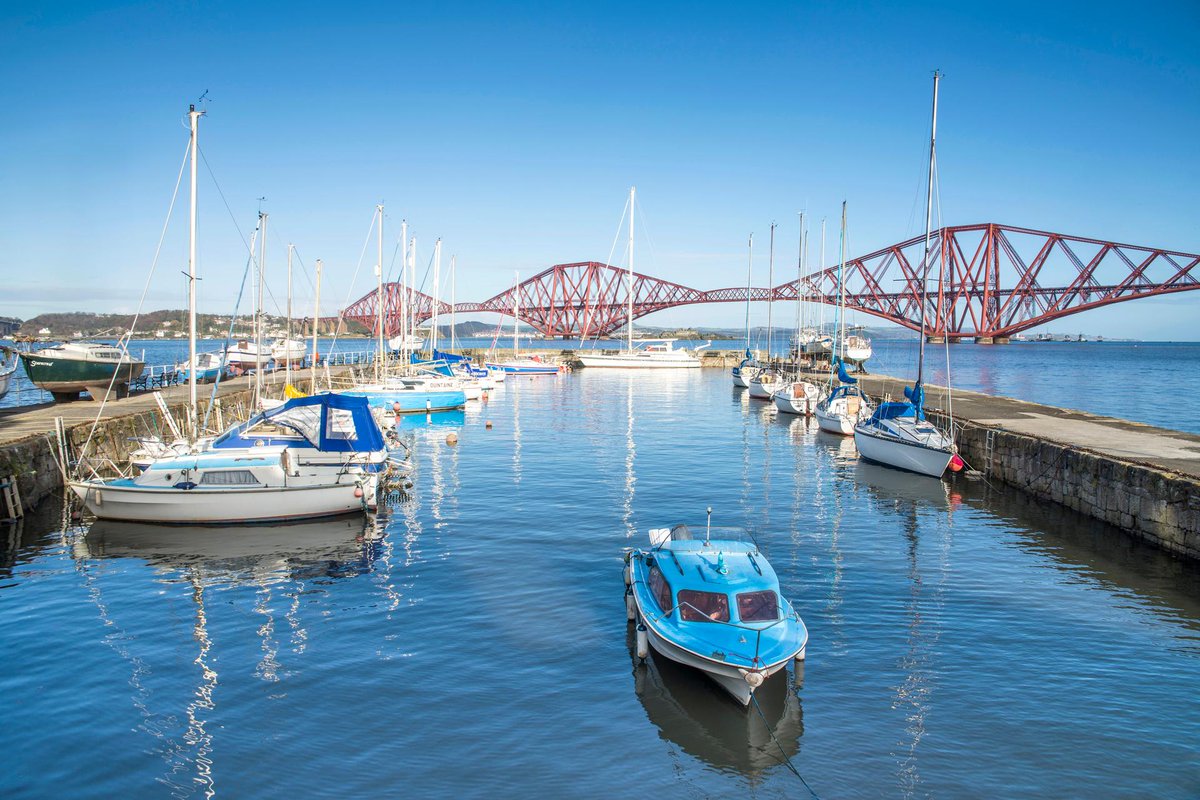 VisitScotNews's tweet photo. What a beautiful day to explore Scotland @BarackObama ☀☀  Here are a few amazing places you might like to visit. #ScotSpirit https://t.co/3ol4gYg1lX