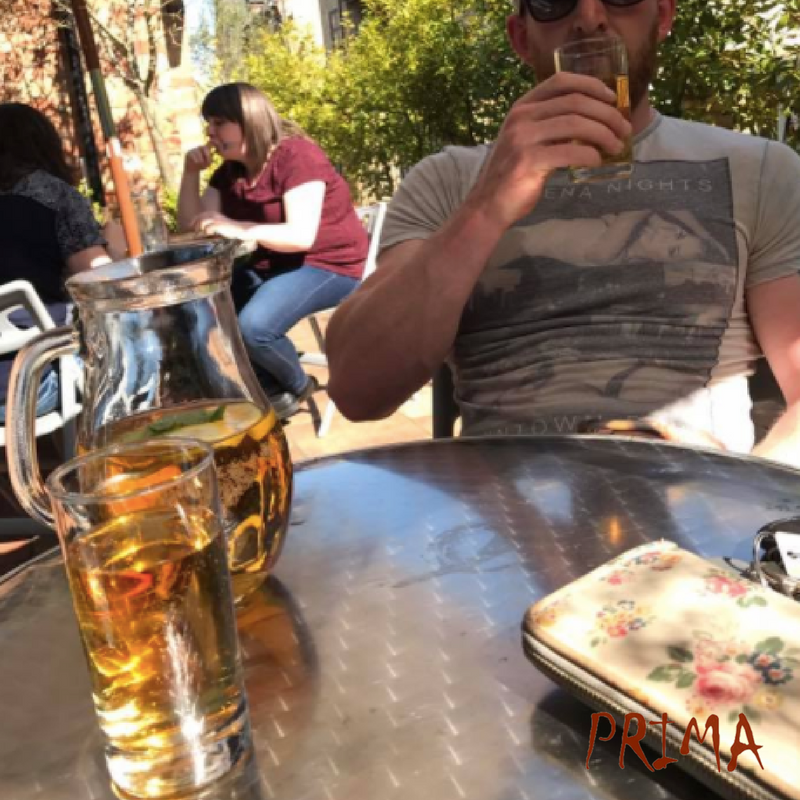 PrimaBar's tweet photo. Who will you be bringing along to #Prima tonight to toast to the weekend?! We've got the drinks waiting for you! https://t.co/PRASl6Q5P1