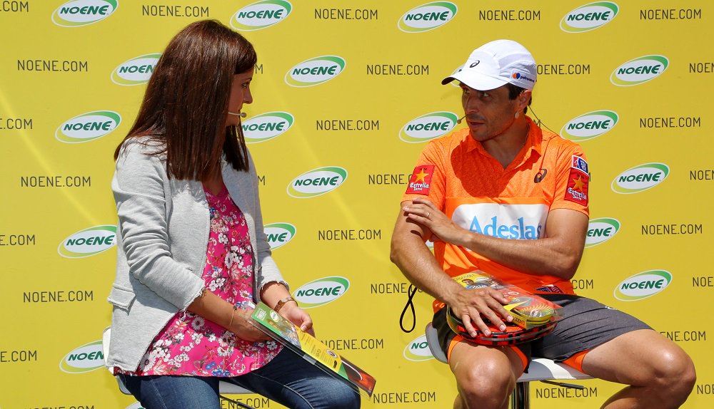 Nueva edición especial de plantillas junto con nº 1 del mundo de #pádel durante 15 años consecutivos <a href="/FBelasteguin/">FernandoBelasteguin</a> bit.ly/2s2EgWA