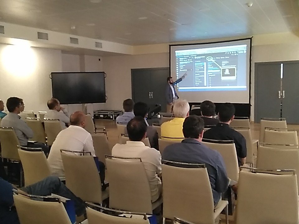 Red servicios técnic tweet media