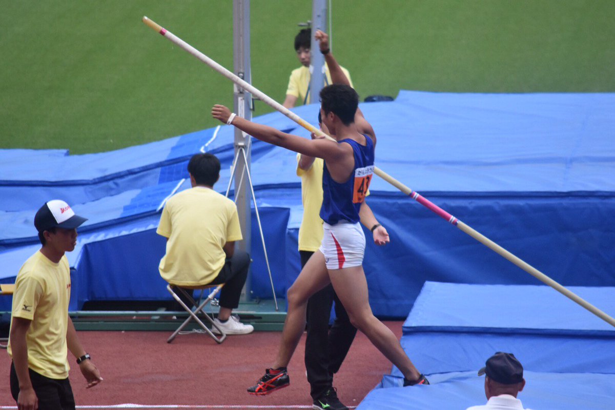 順天堂大学　陸上競技部　公式ウィンドブレーカー 順天堂大学 陸上競技部 公式ウィンドブレーカー ミズノ 順天堂大学 中